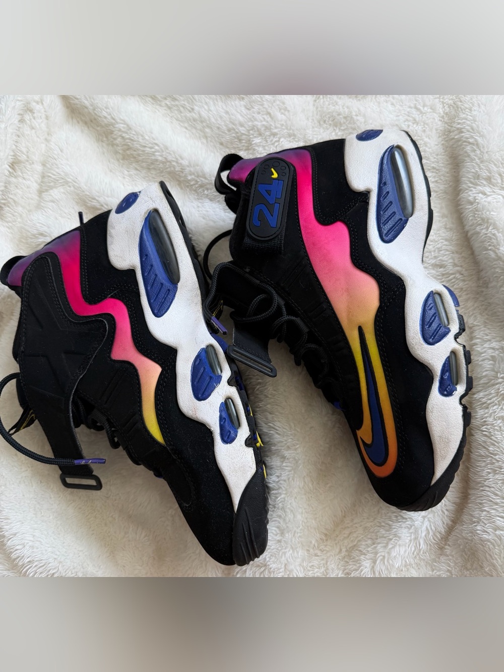 Nike Air Griffey Max 1   
9.5 - Picture 8 of 16